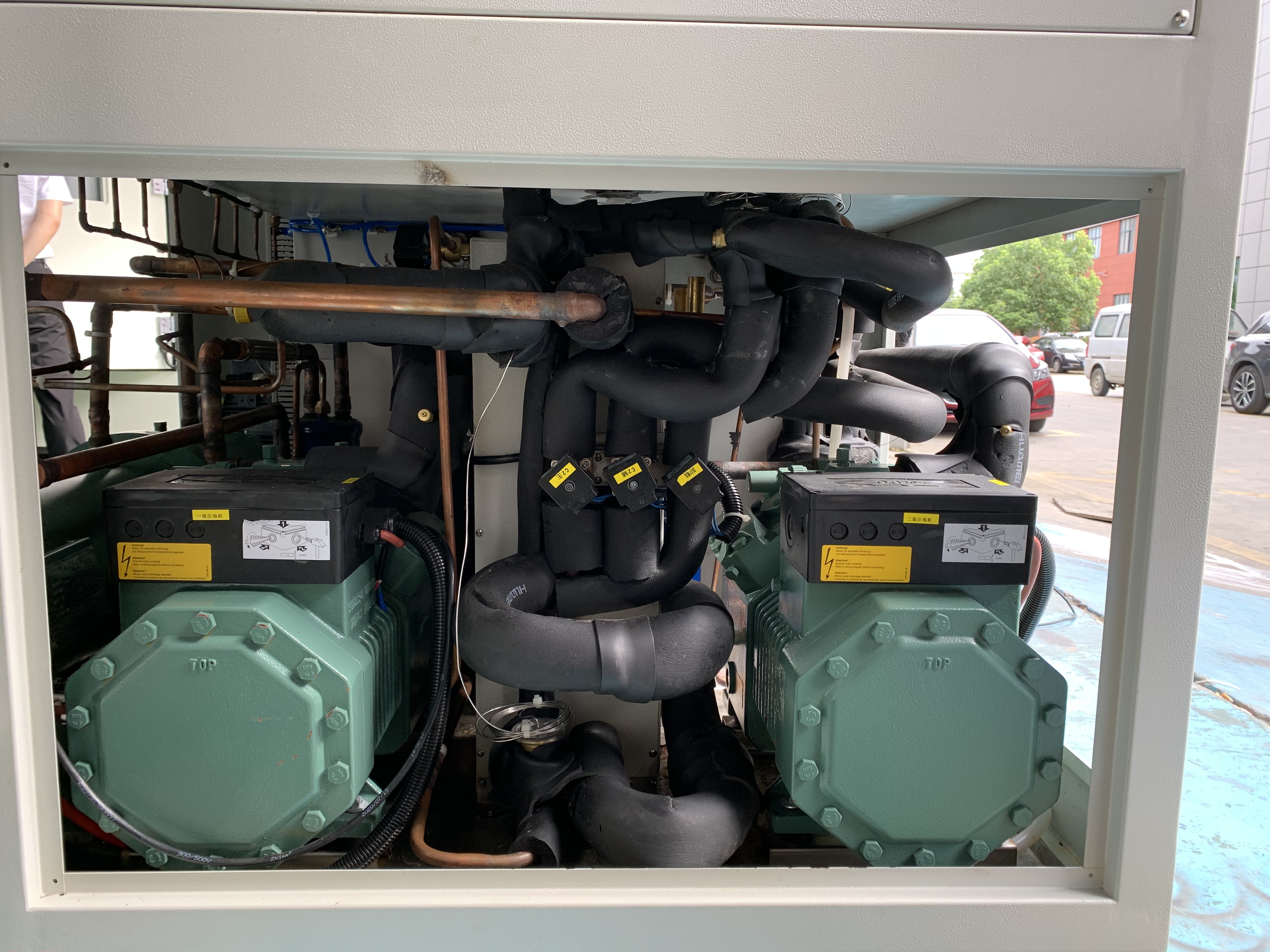 High-speed thermal shock chamber -70&deg;C to +180&deg;C