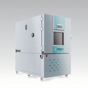 Constant Temperature & Humidity Test Chamber